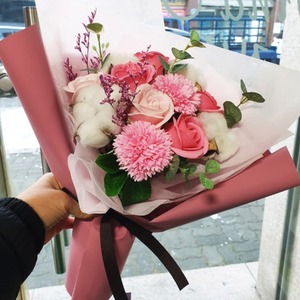 졸업식꽃다발 여친선물 목화꽃 &amp; 핑크장미 비누꽃다발